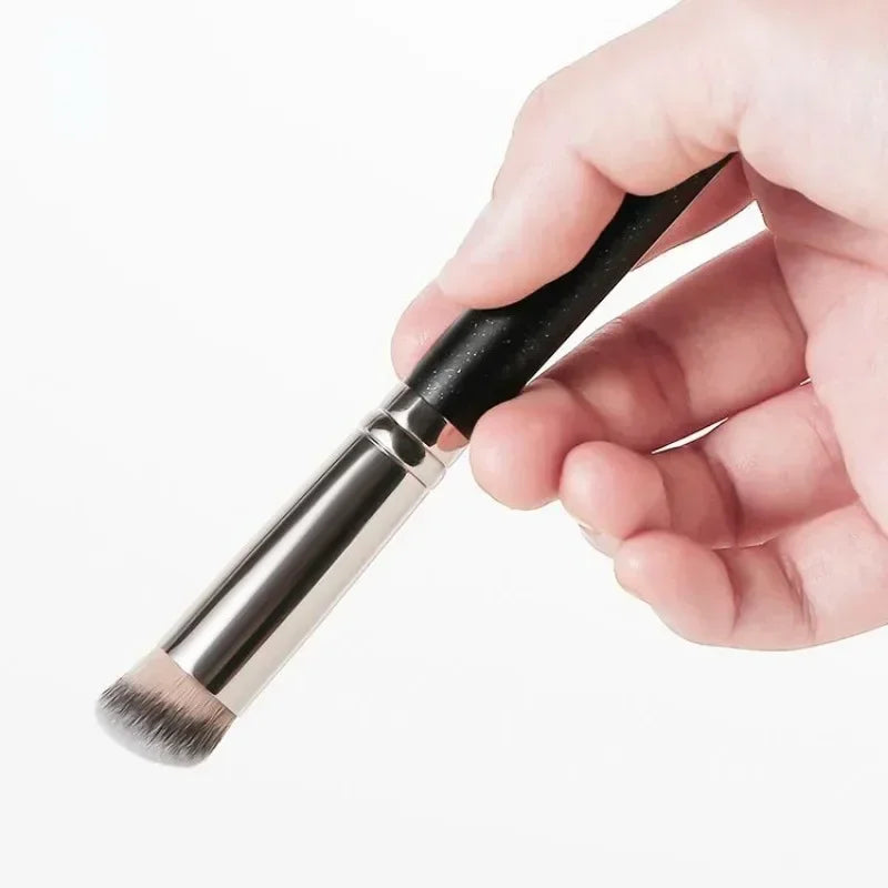 Foundation-Eye Brush